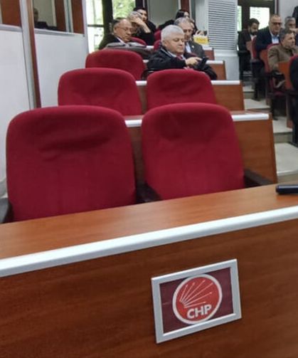 Sakarya Büyükşehir Meclisi toplandı: CHP’li üyeler katılmadı