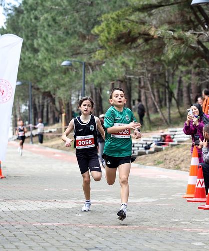 Sapanca’da bahar koşusu heyecanı