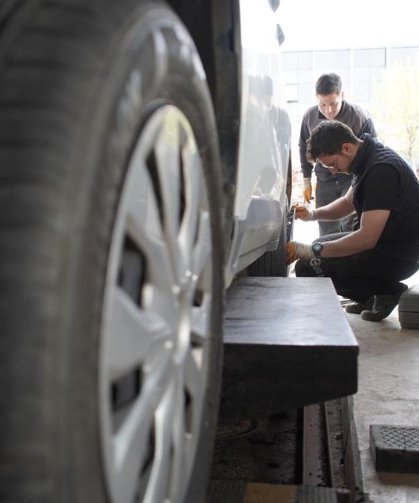 Sakarya'da kış lastiği zorunluluğu sona erdi, değişim mesaisi başladı
