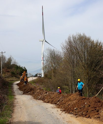 SASKİ, Geyve’de heyelanda zarar gören hattını güçlü bir temelle sil baştan yeniledi