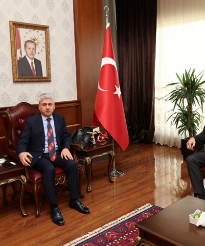 Akgün Altuğ'dan Vali Doğan'a ziyaret