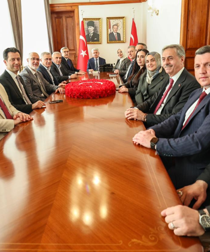 AK Parti heyeti Sakarya Valisi Rahmi Doğan’ı ziyaret etti