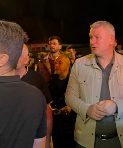 Başkan Çelik'ten Yazlık'taki yangın yerinde inceleme