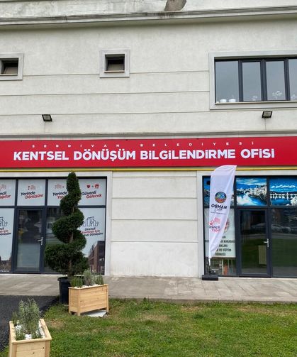 Serdivan’da kentsel dönüşüm süreci hızlandı: Bilgilendirme ofisi yoğun ilgi görüyor