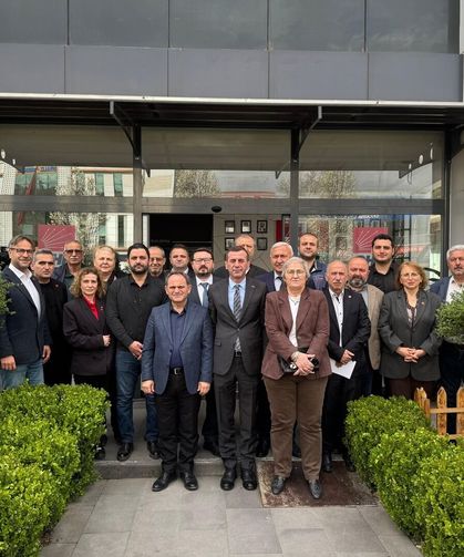 Özgür Özel'in ziyareti öncesi toplantı