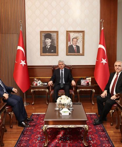 İnci ve Püsküllü’den Vali Doğan’a ziyaret