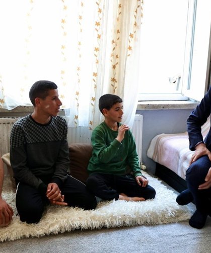 Başkan Alemdar’dan acılı aileye ziyaret