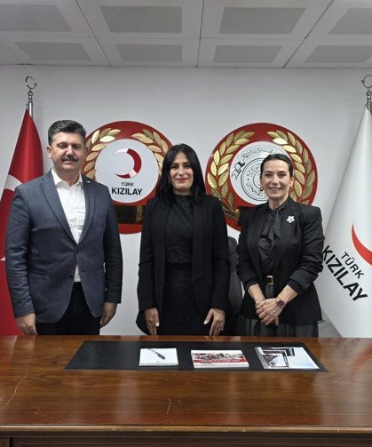 Şule Batur, Kızılay Sakarya İl Kadın Başkanı oldu