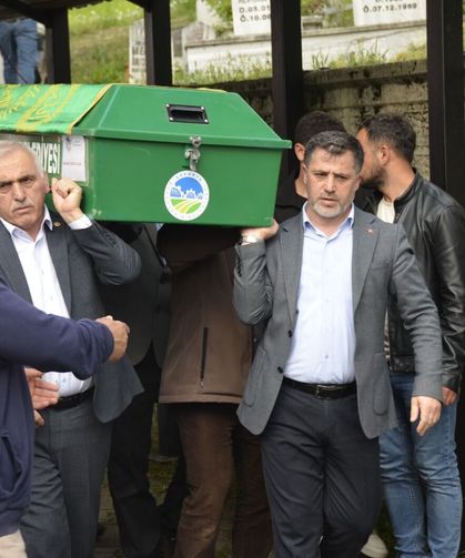 Eski Belediye Meclis Üyesi Mahmut Nedim Alkan son yolculuğuna uğurlandı