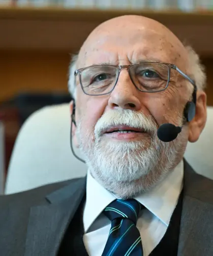Eski bakan Prof. Dr. Nabi Avcı, AKM’de Sakaryalılarla buluşacak