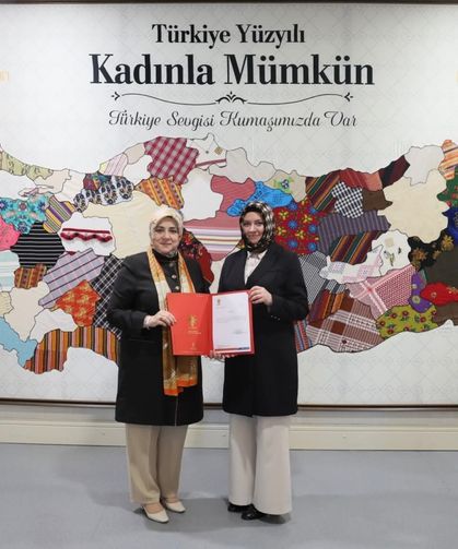AK Parti Hendek Kadın Kolları Başkanı Öznur Barutçu oldu
