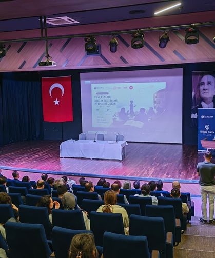 Sakarya'da Eğitimde Bilim İletişimi zirvesi
