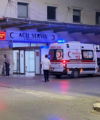 Yüktekten düşen genç hastaneye kaldırıldı