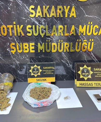 Adapazarı'nda zehir tacirine baskın!