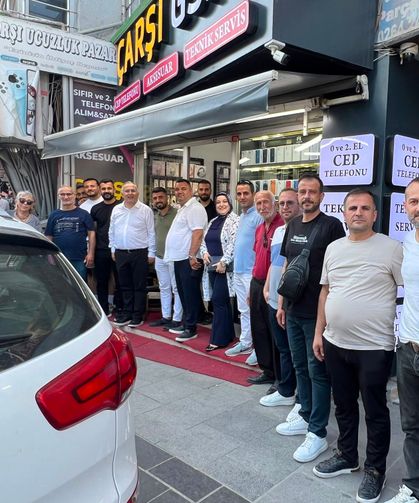 Anahtar Parti Kavaklar Caddesinde