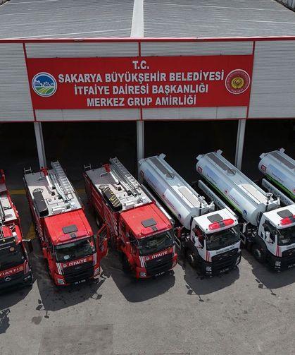 İtfaiye Teşkilatına güç katan 70 milyon TL’lik 6 aracı Yusuf Alemdar paylaştı