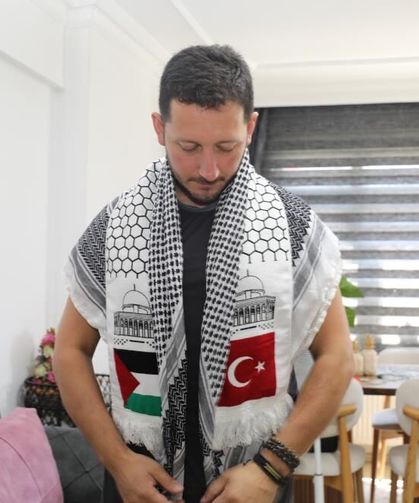 Ailesiyle vedalaştı, zulme 'dur' demek için Filistin'e yola çıktı