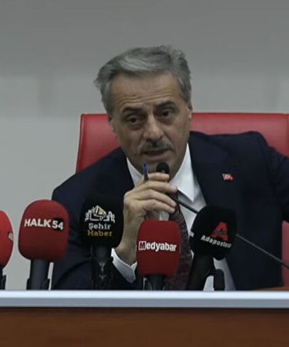 Başkan Alemdar: "Sakarya'nın geleceğini planlıyor, yatırımlarımızı kararlılıkla sürdürüyoruz"