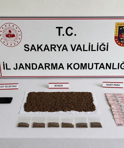 Sakarya'da iki ilçede torbacılara operasyon: 3 gözaltı