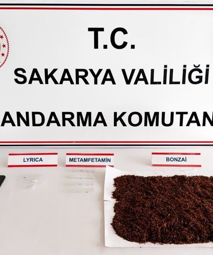 Karasu'da uyuşturucu operasyonu: 7 sokak satıcısı tutuklandı