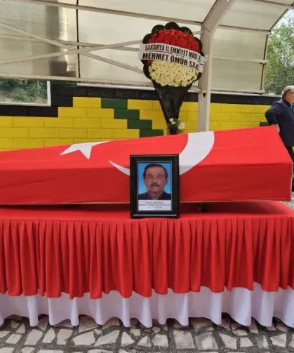 Amansız hastalığa yenilen emekli polis son yolculuğuna uğurlandı