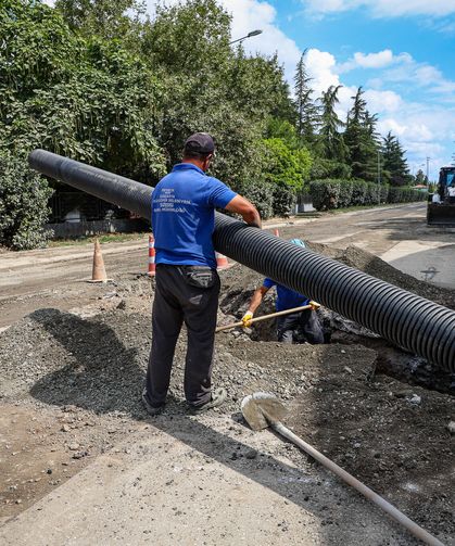 Arifiye Atatürk Caddesi’nin 12 kilometrelik altyapı projesinde sona gelindi