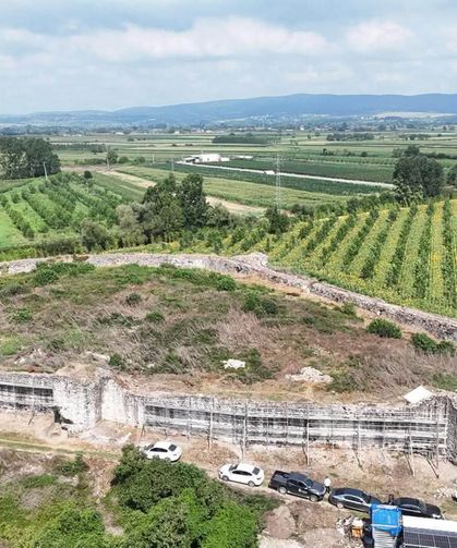 Harmantepe Kalesi’nde restorasyon çalışmaları sürüyor! Vali Doğan incelemede bulundu