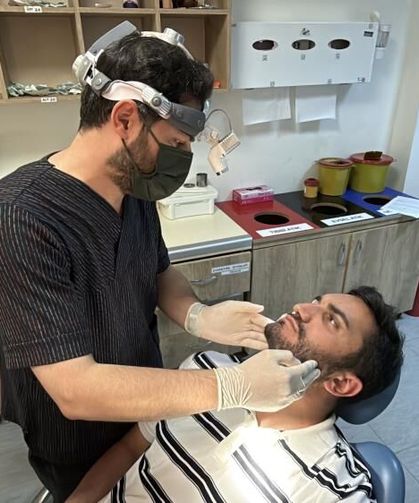 Özelde yüksek maliyetli ameliyat, devlet hastanesinde malzeme ücretine yapılıyor