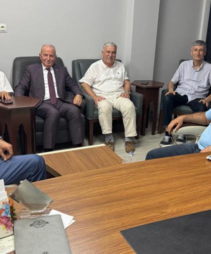 Trabzonlular Derneği’ne önemli ziyaret