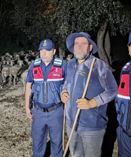 Kayıp ihbarı yapılan çoban ile 100 koyun Pamukova'da bulundu