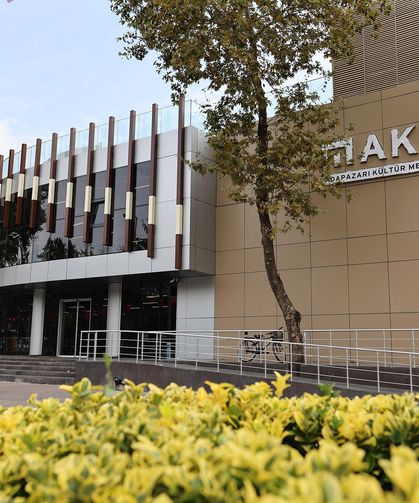 Sakarya’da gençlerin artık AKM’si var: Yıllar sonra yine ilgi odağı…
