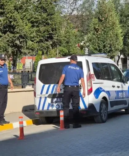 Sanayi sitesinde hırsızlık yapan iki şüpheli tutuklandı