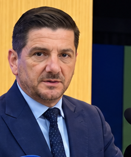 Behlül Bayrak'tan mesleki mücadele ve yerli yazılım çıkışı