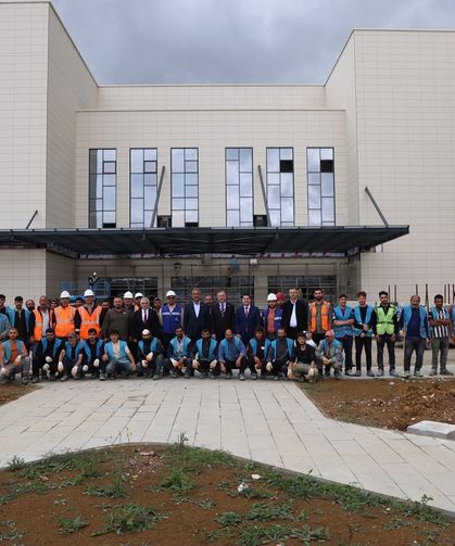 Şehir hastanesinde son durumu incelediler