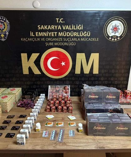 İki ilçede kaçakçılık operasyonu: 2 şüpheli yakalandı, çok sayıda kaçak ürün ele geçirildi