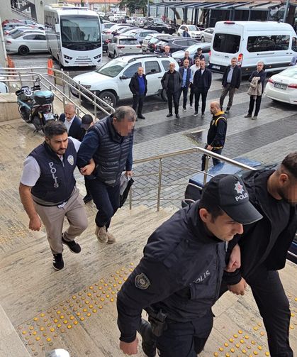 Bina çökmesi soruşturmasında 3 şüpheli tutuklandı