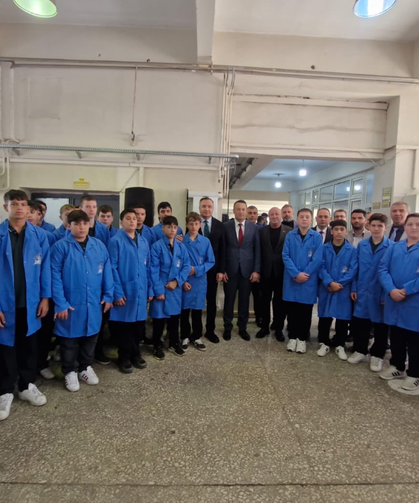 Fatih MTAL’de Geleneksel Önlük Giyme ve Ahilik Haftası coşkusu