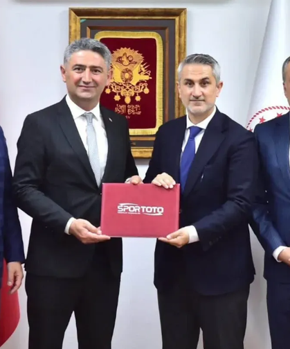 Geyve Yarı Olimpik Yüzme Havuzu için ihale tarihi açıklandı!