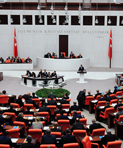 Meclis'te fon teklifinin görüşmeleri öne çekildi