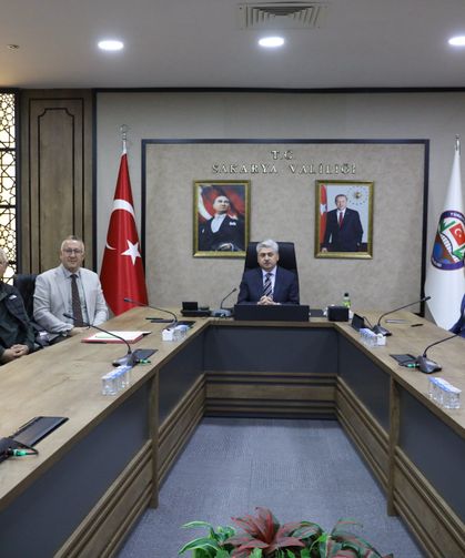 Adapazarı'na yeni Aile Sağlığı Merkezi geliyor: Protokol imzalandı