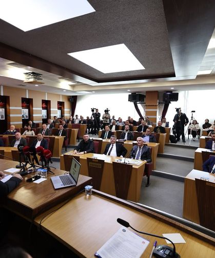 Serdivan Belediyesi’nin 2027 bütçesi komisyona gönderildi