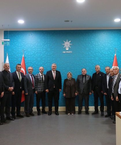 Başkan Osman Çelik ve muhtarlar başkentte temaslarda bulundu