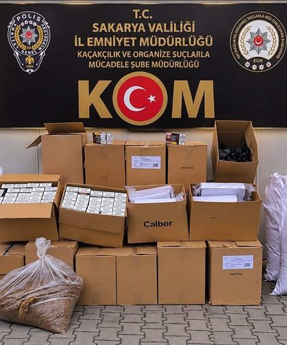 Sakarya’da kaçakçılık operasyonu! 203 bin 500 makaron ele geçirildi
