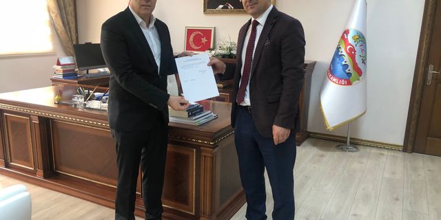 Murat Kaya resmen görevinden istifa etti!