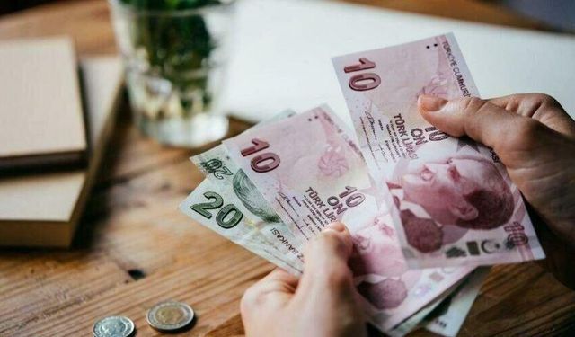 Emeklinin bayram ikramiyesine zam teklifi Meclis Genel Kurulu'na geliyor