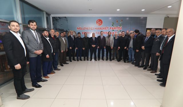 Başkan Rahmi Şengül'den MHP İlçe Teşkilatına ziyaret