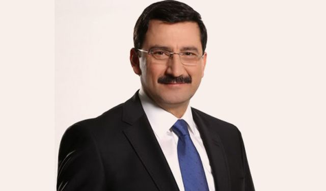 Büyükşehir Belediyesi Genel Sekreteri Mustafa Ak 1 ay izne çıktı