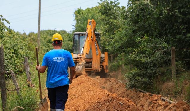 Altyapı hizmetleri merkeze 50 kilometre mesafedeki Sarıcaali mevkiiyle buluştu