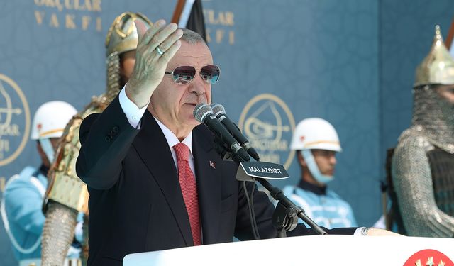 Cumhurbaşkanı Erdoğan: “Malazgirt, Türklerle birlikte tüm Müslümanların zaferidir”