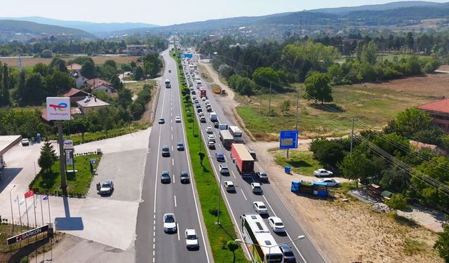 Bolu Tüneli kapatıldı uzun araç kuyrukları oluştu